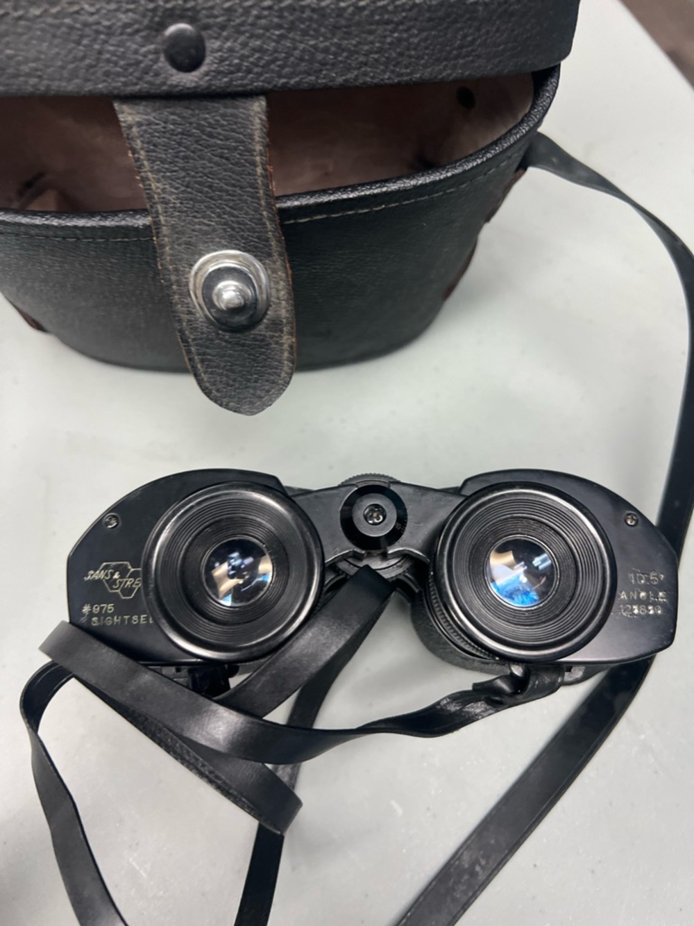 Sans& Streiffe Black Compact Binoculars with Carry Case - Classic Field Optics